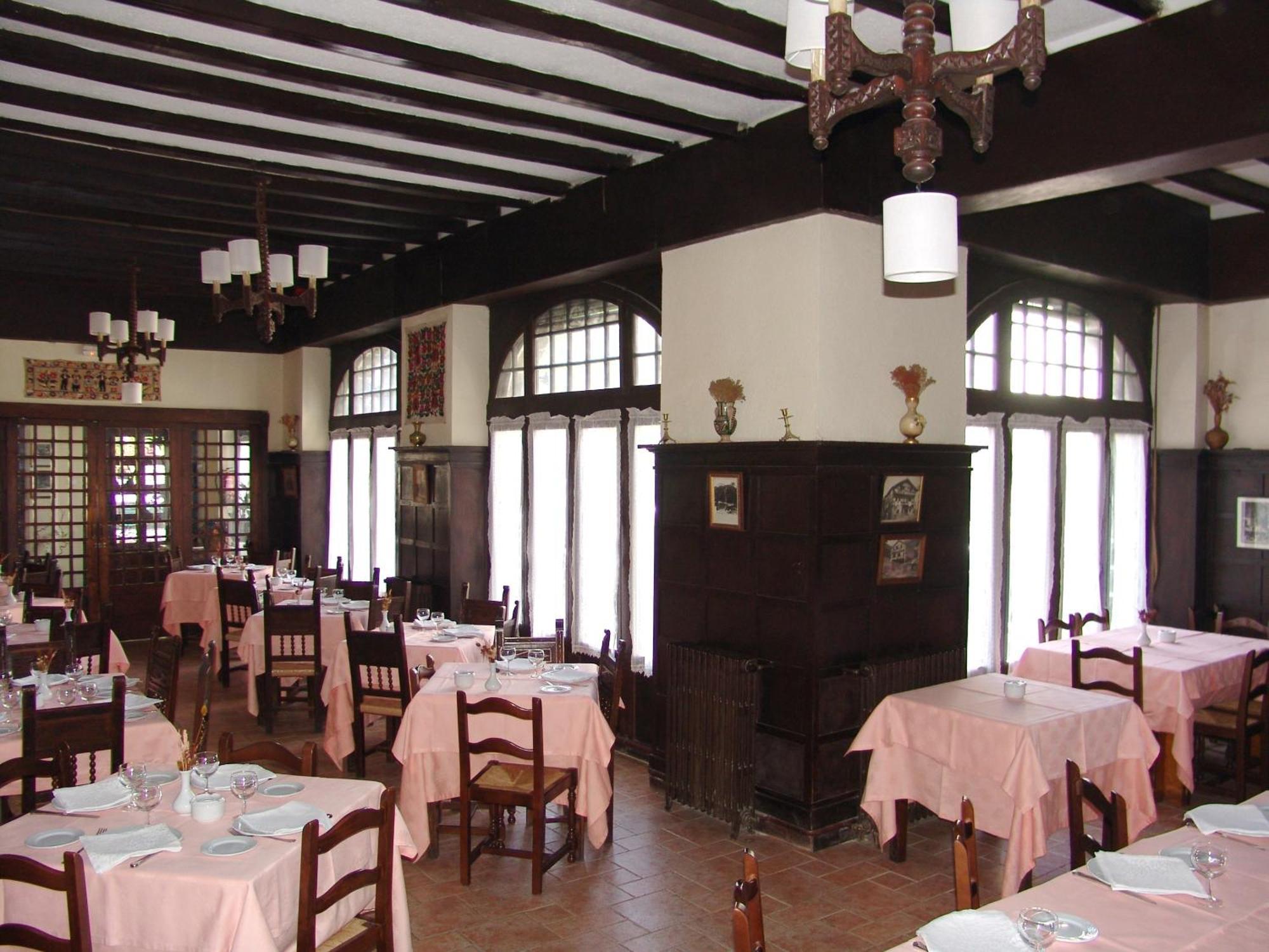 Hostal Ayestaran II Lekunberri Esterno foto