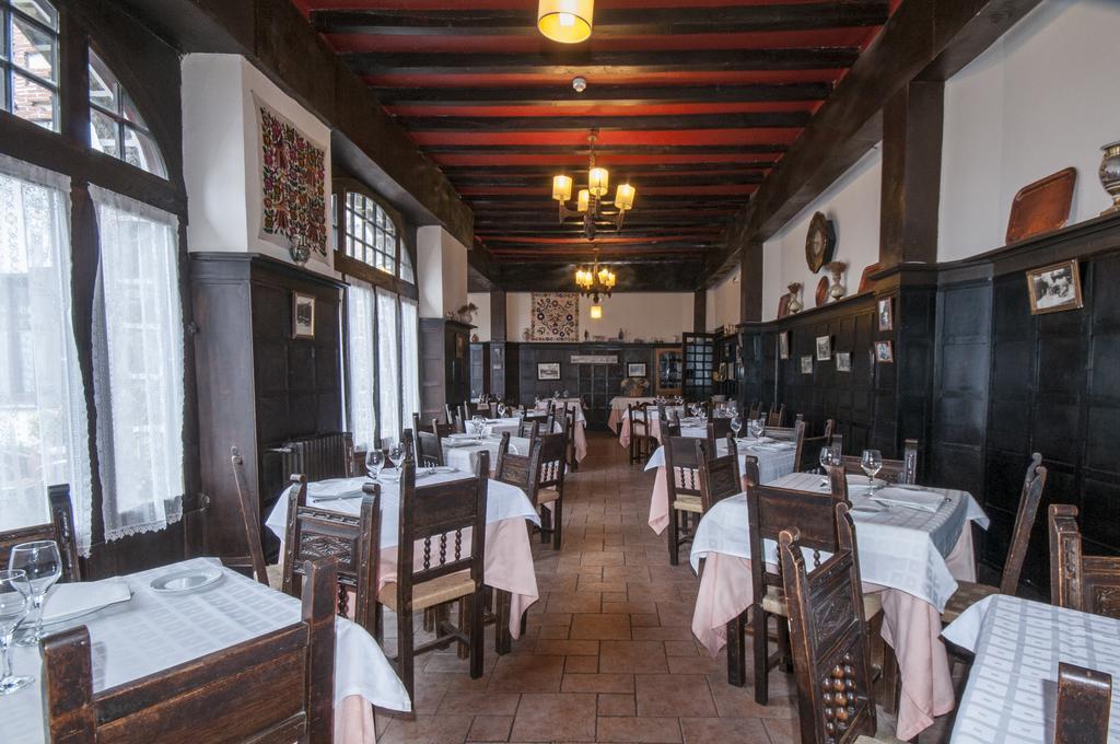 Hostal Ayestaran II Lekunberri Esterno foto