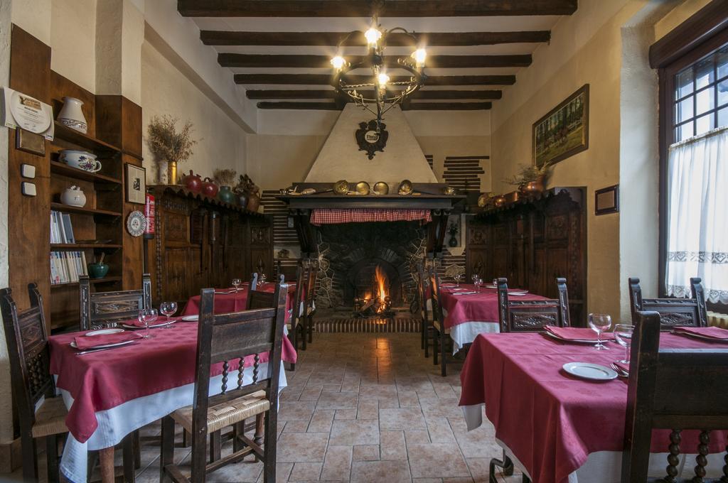 Hostal Ayestaran II Lekunberri Esterno foto