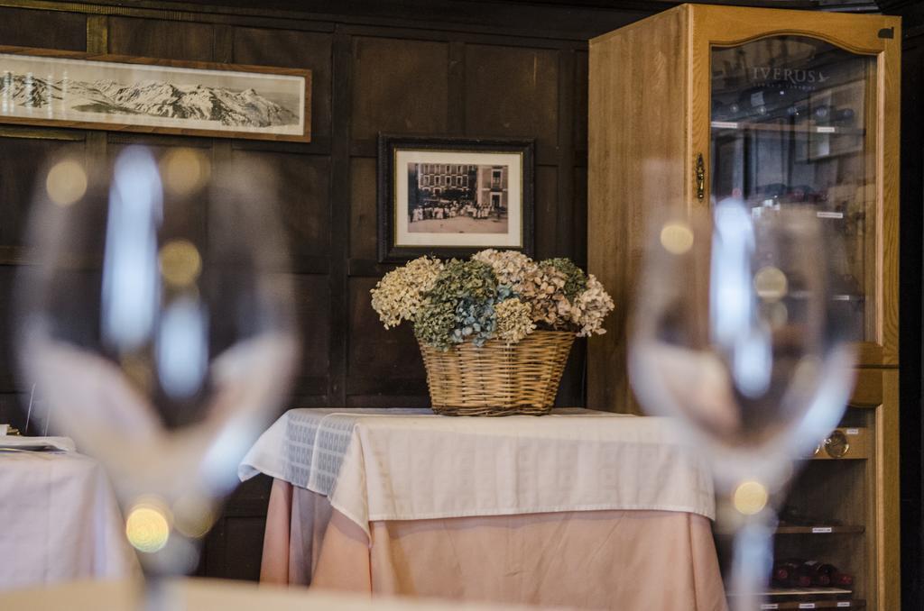 Hostal Ayestaran II Lekunberri Esterno foto